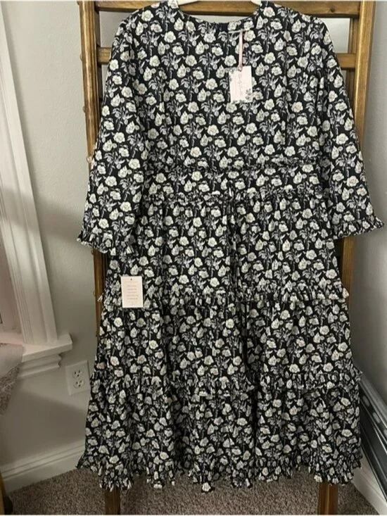 Dainty Jewells Black Maxi Dress with White Rose Print - Picture 1 of 4